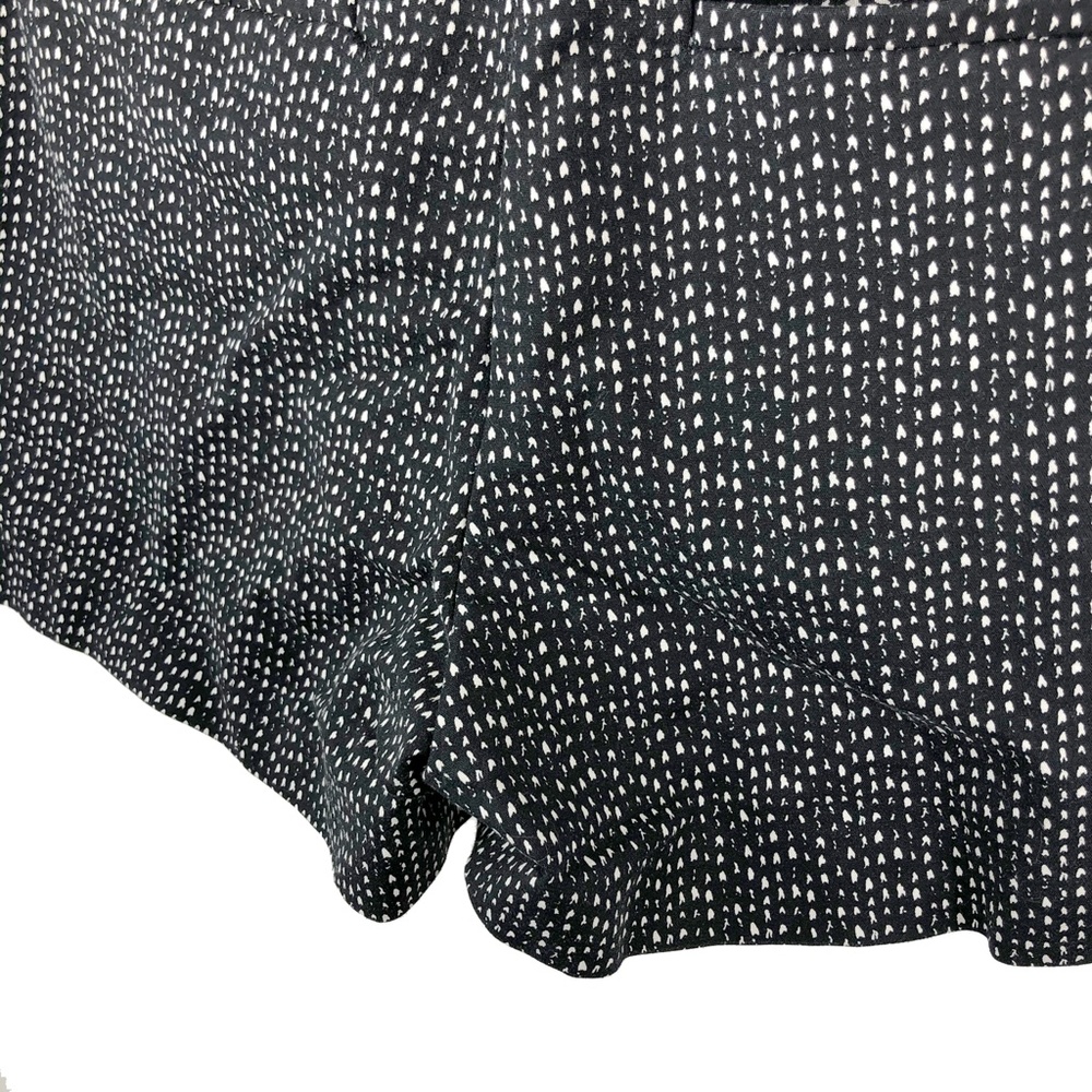 Lila Rosa Black & White High Waisted Printed Short - Picture 5 of 5